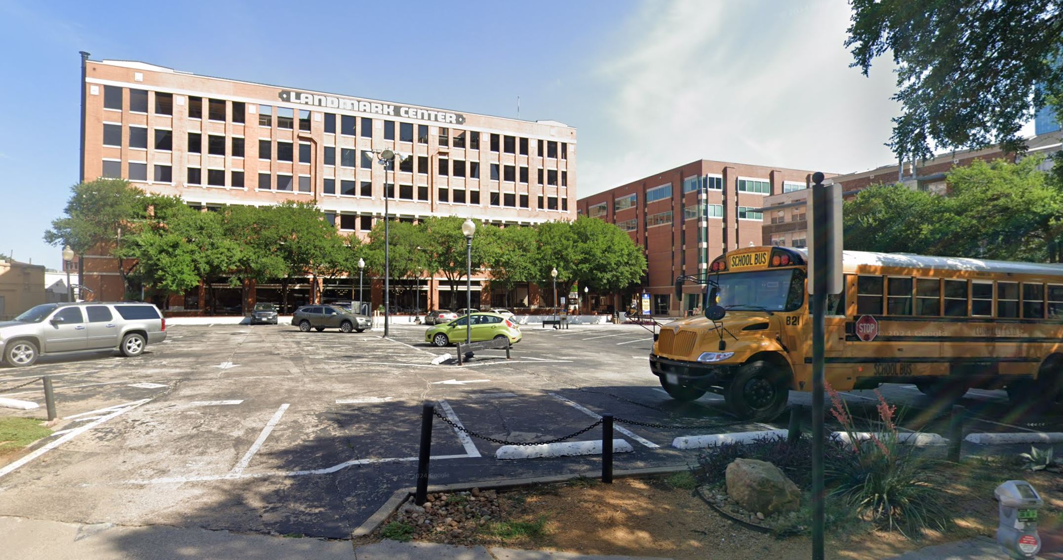 Lot 18 Garage Parking